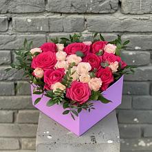 Цветочная композиция из Розы в коробке в Михайловском