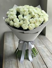 Букет 35 Белых роз в Михайловском