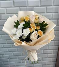 Букет цветов из:  Розы и Хризантемы в Михайловском