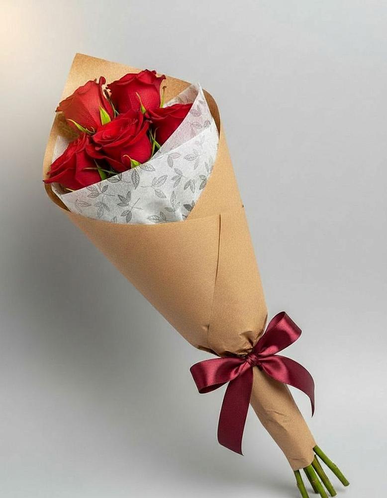 Букет цветов из: Розы в Михайловском