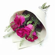 Букет цветов из:  Розы #REPLACE_PRED# Михайловском