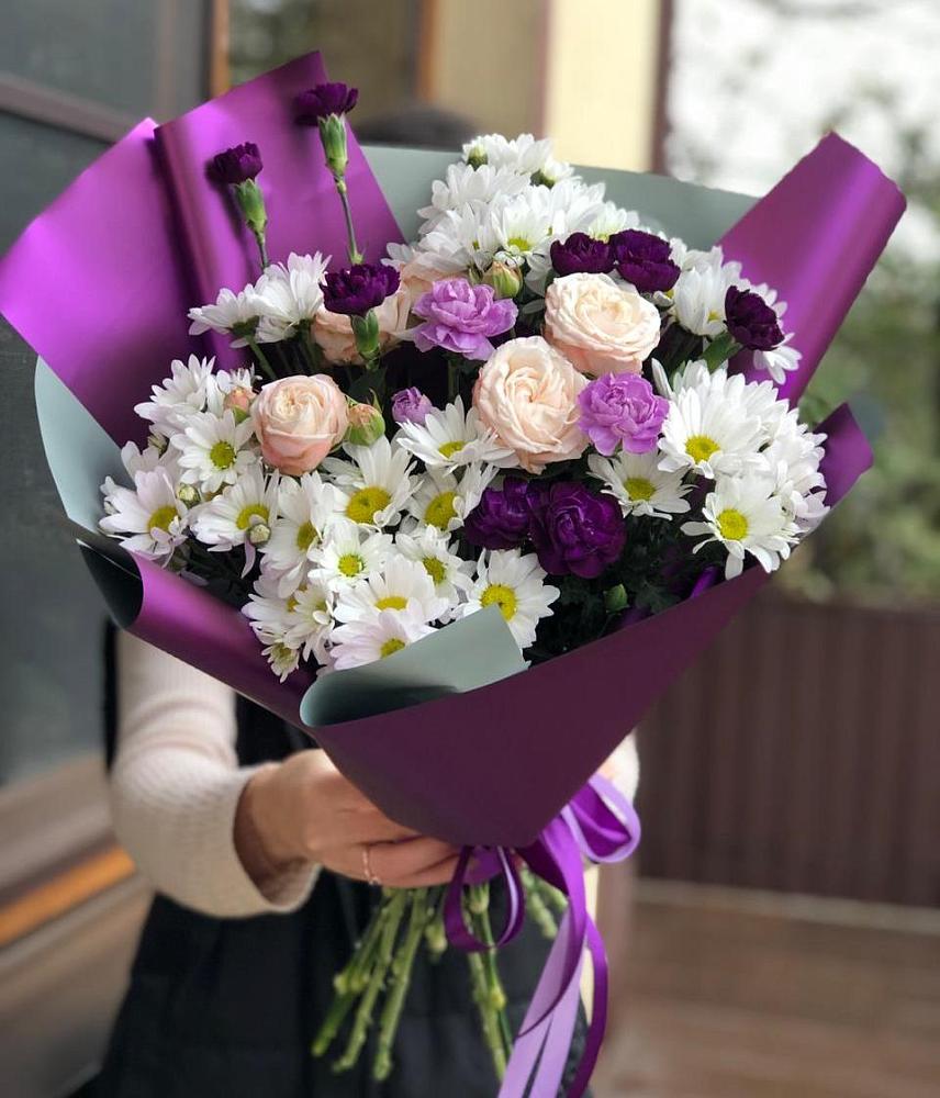 Букет цветов из: Хризантемы, Гвоздики и Розы в Михайловском