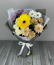 Букет цветов из:  Розы, Герберы и Хризантемы в Михайловском