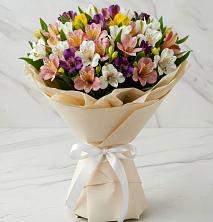 Букет цветов из:  Альстромерии в Михайловском