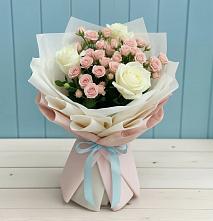 Букет цветов из:  Розы #REPLACE_PRED# Михайловском