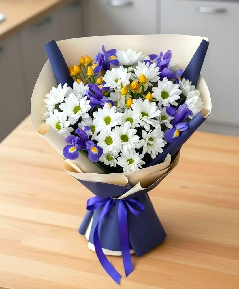 Букет цветов из: Розы, Ирисы и Хризантемы в Михайловском