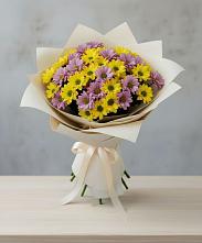 Букет цветов из:  Хризантемы в Михайловском