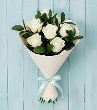 Букет цветов из:  Розы в Михайловском