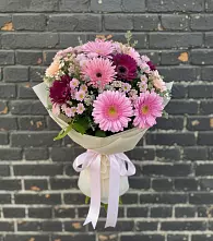 Букет цветов из:  Герберы и Хризантемы в Михайловском