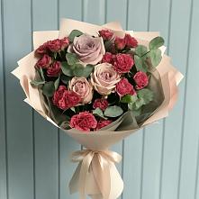 Букет цветов из:  Гвоздики и Розы #REPLACE_PRED# Михайловском