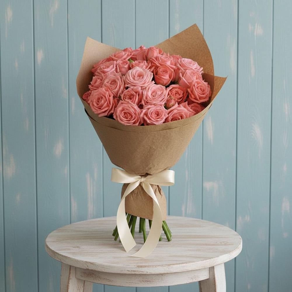 Букет цветов из: Розы в Михайловском