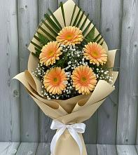 Букет цветов из:  Герберы в Михайловском