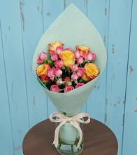 Букет цветов из:  Розы в Михайловском